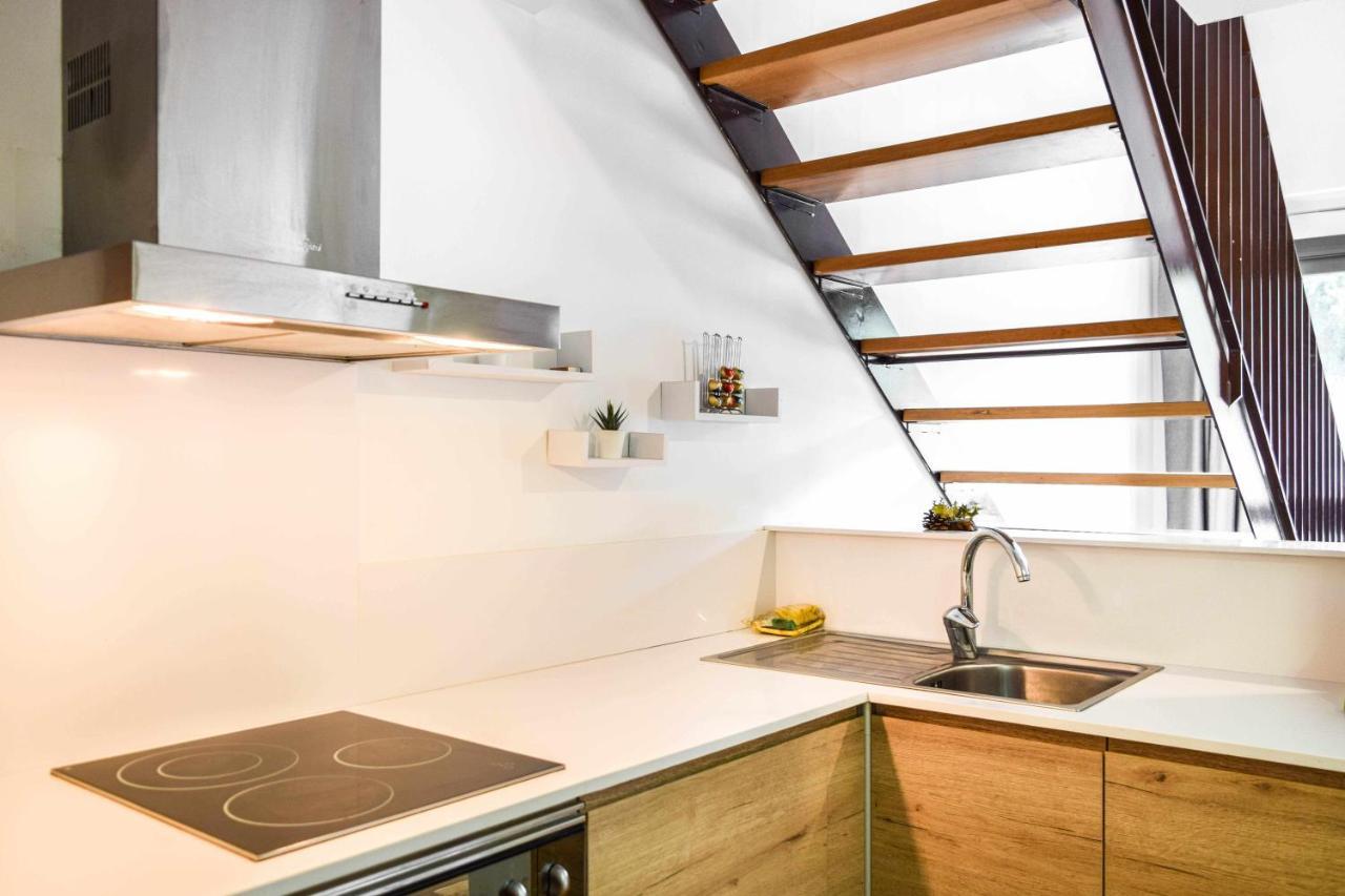 Loft Besalu Alojamiento Centrico Y Acogedor מראה חיצוני תמונה