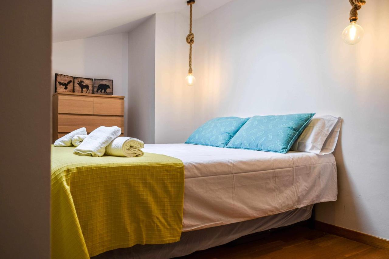 Loft Besalu Alojamiento Centrico Y Acogedor מראה חיצוני תמונה