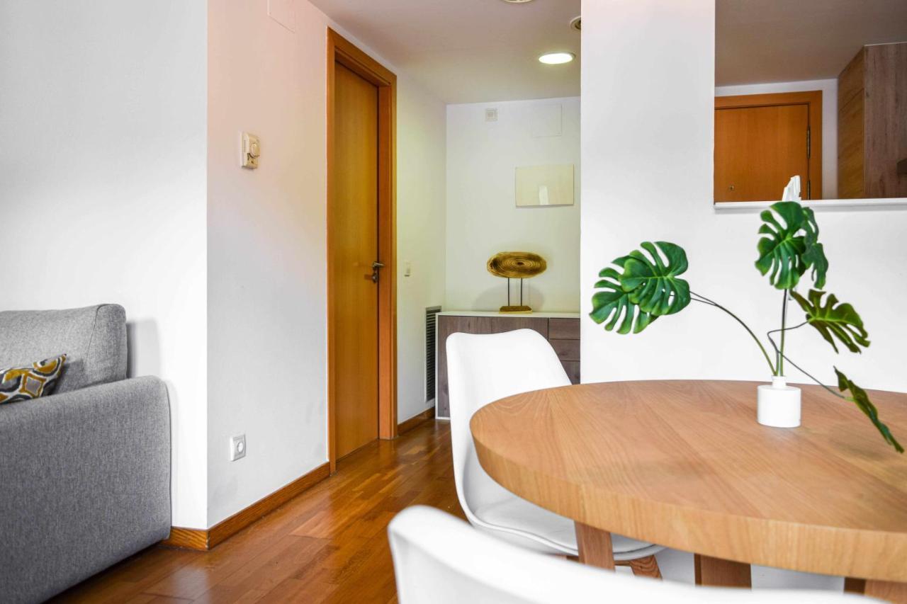 Loft Besalu Alojamiento Centrico Y Acogedor מראה חיצוני תמונה