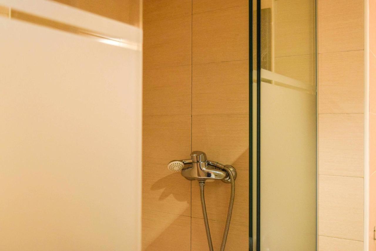 Loft Besalu Alojamiento Centrico Y Acogedor מראה חיצוני תמונה